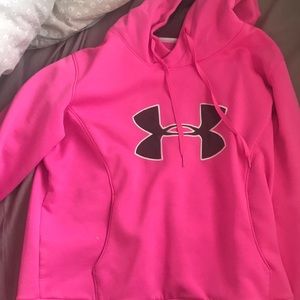 Authentic Under Armour Sweatshirt
